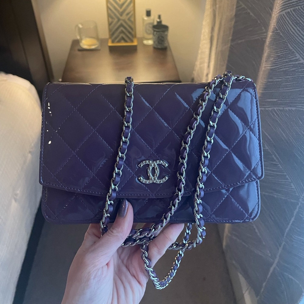 CHANEL purple patent wallet bag. Great condition.